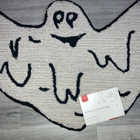 Ghost accent rug viral tiktok - Picture 3 of 4